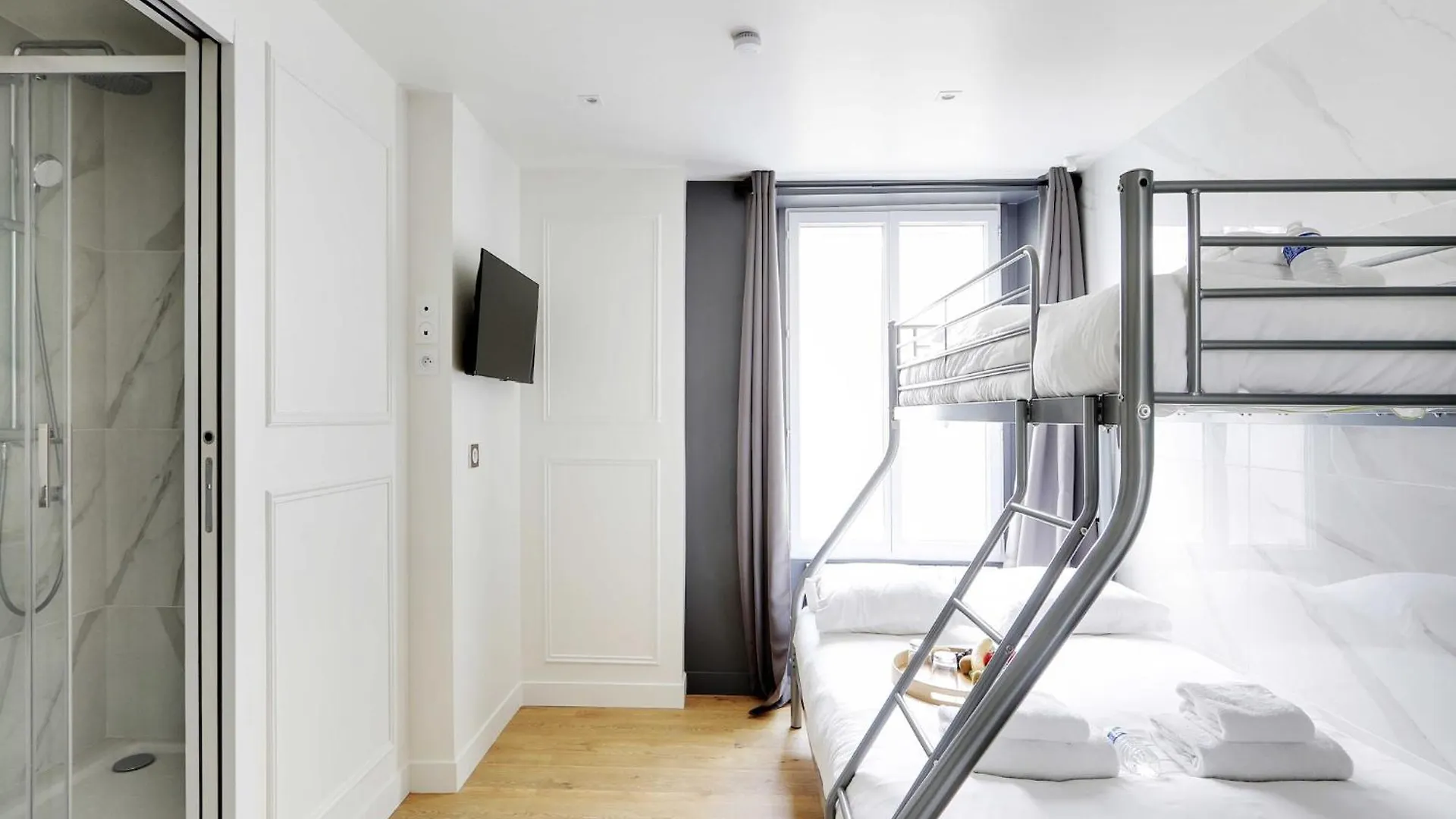 Apartment Welcoming Studio - 3P - Place De La Republique Paris